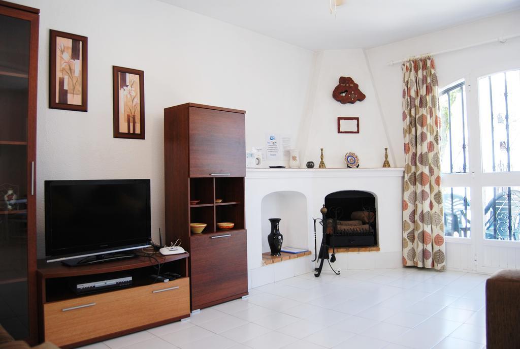 Pinos 25 Casasol Semesterbostad *